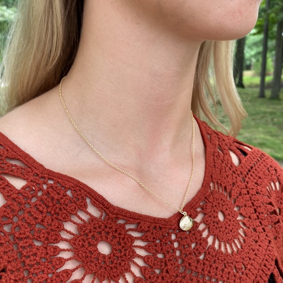 Handmade Gold Charm Seashell Necklace - Picture 2 of 10